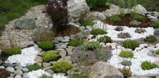 Как украсить рокарий?